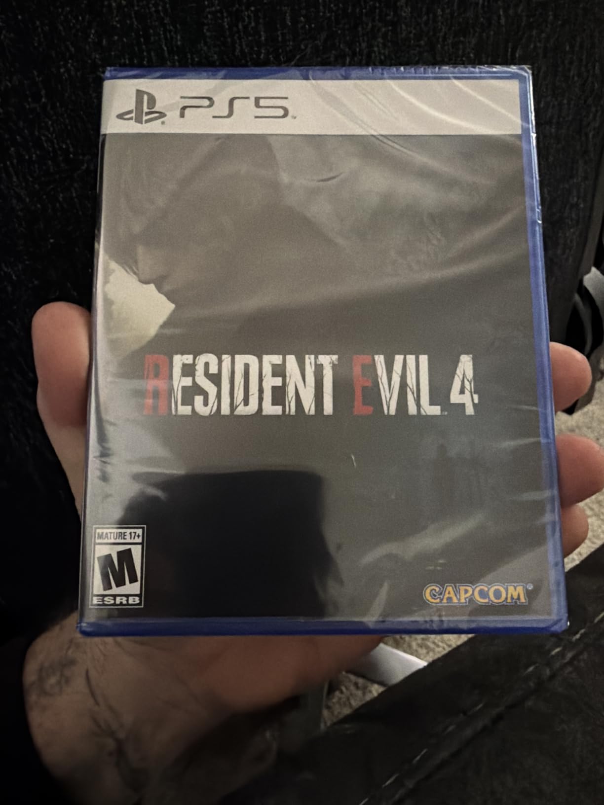 Resident Evil 4 - PS5 customer photo 2