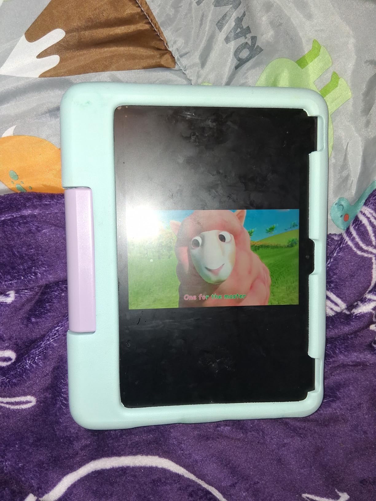 Fire HD 10 Kids customer photo 2