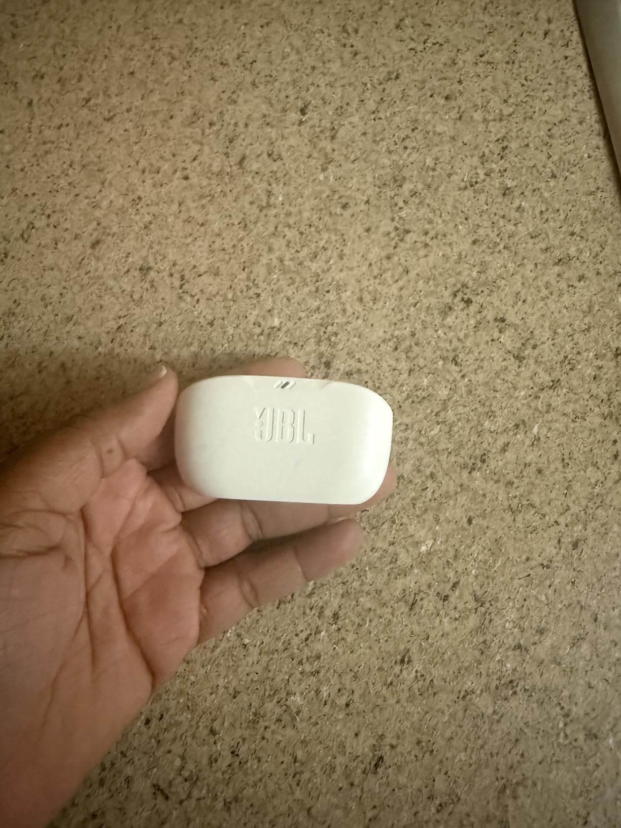 JBL Vibe Buds - True Wireless Earbuds - Black customer photo 1