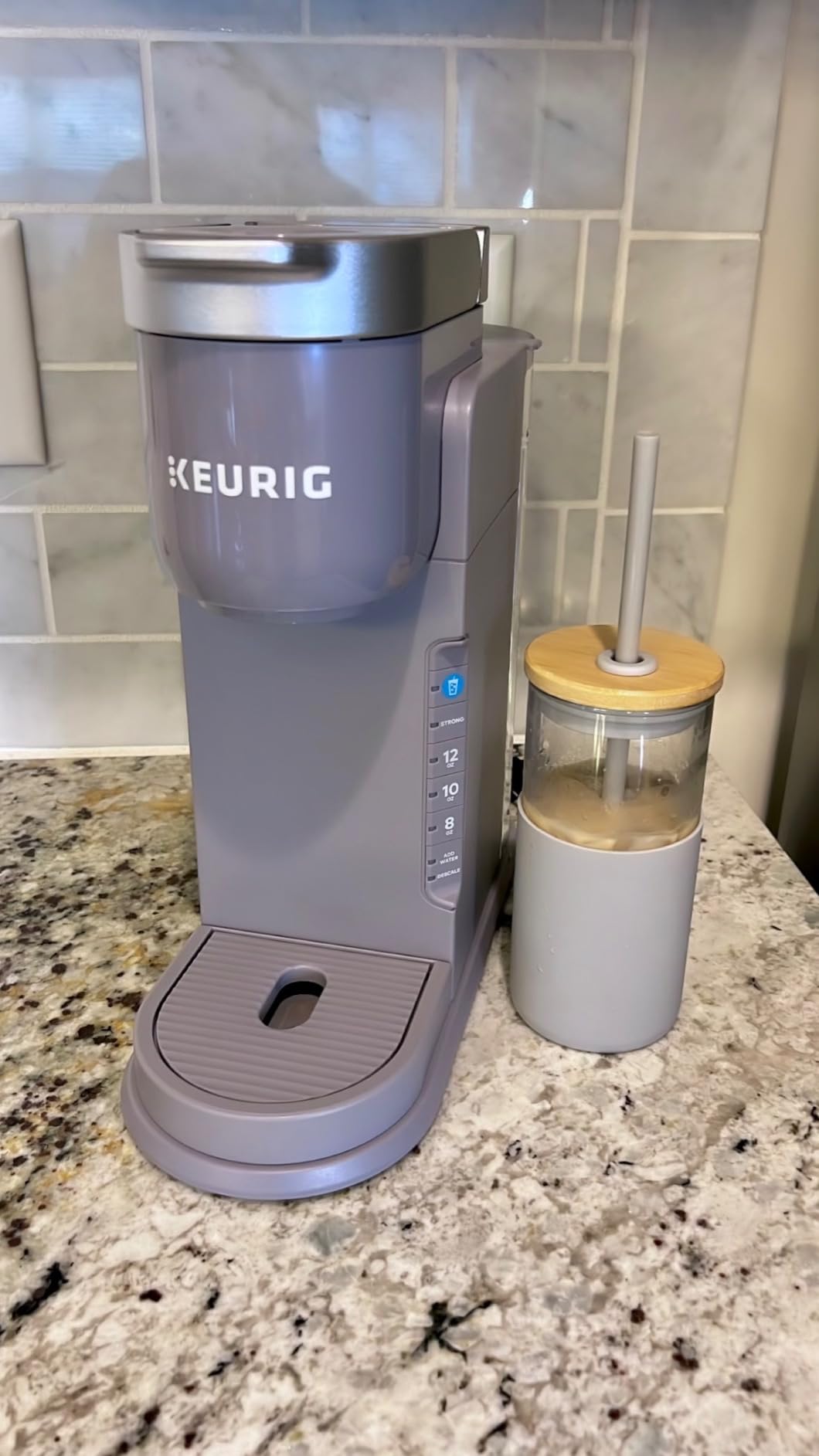 Keurig K-Iced Coffee Maker, Single Serve K-Cup Pod Iced Coffee Maker, With Hot and Cold Coffee Capabilities, Brews Any K-Cup Pod, Gray customer photo 1