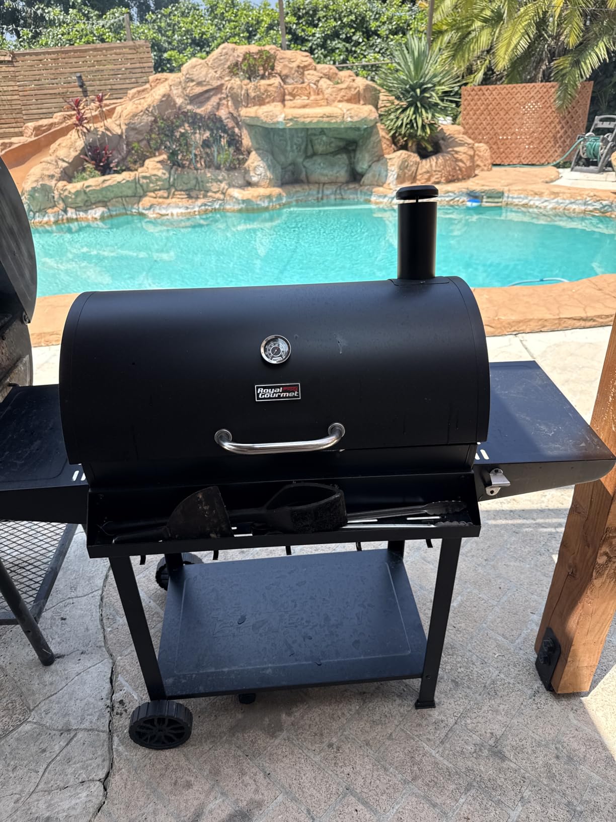 Royal Gourmet CC1830T Barrel Charcoal Grill, Front Storage Basket, Hooks customer photo 1
