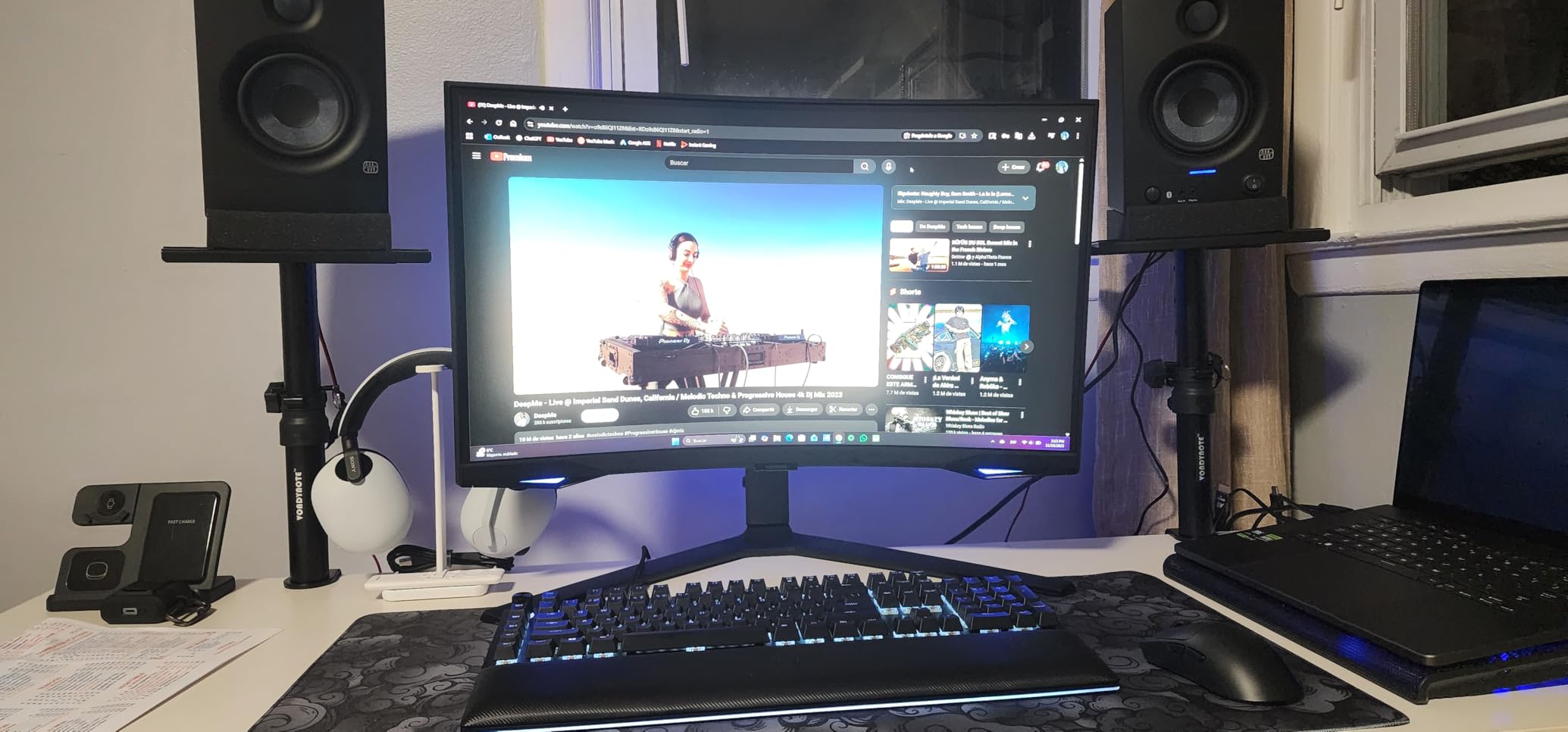 PreSonus Eris 4.5 Bluetooth Powered Desktop Studio Monitors Pair 50W Black customer photo 1