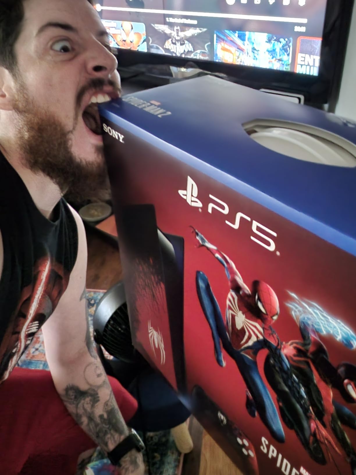 PlayStation 5 Console – Marvel’s Spider-Man 2 Limited Edition Bundle customer photo 2