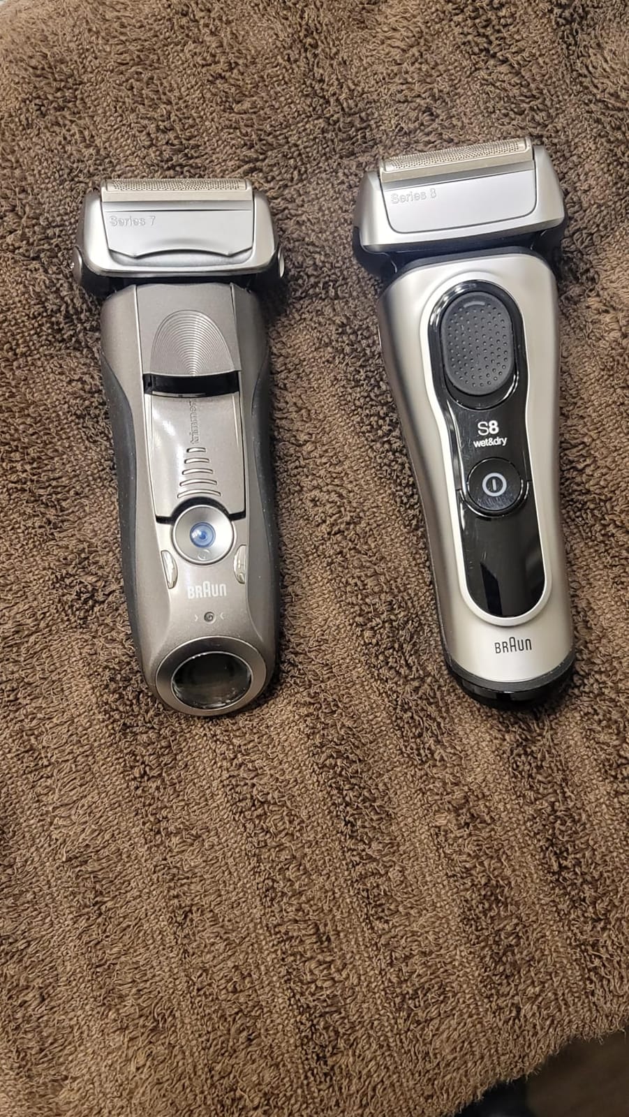 Braun Series 8 Electric Shaver for Men, Wet & Dry Foil Razor, 5-in-1 SmartCare Clean & Charge Center, Built-in Precision ProTrimmer, Travel Case, Dark Blue 8560cc customer photo 1