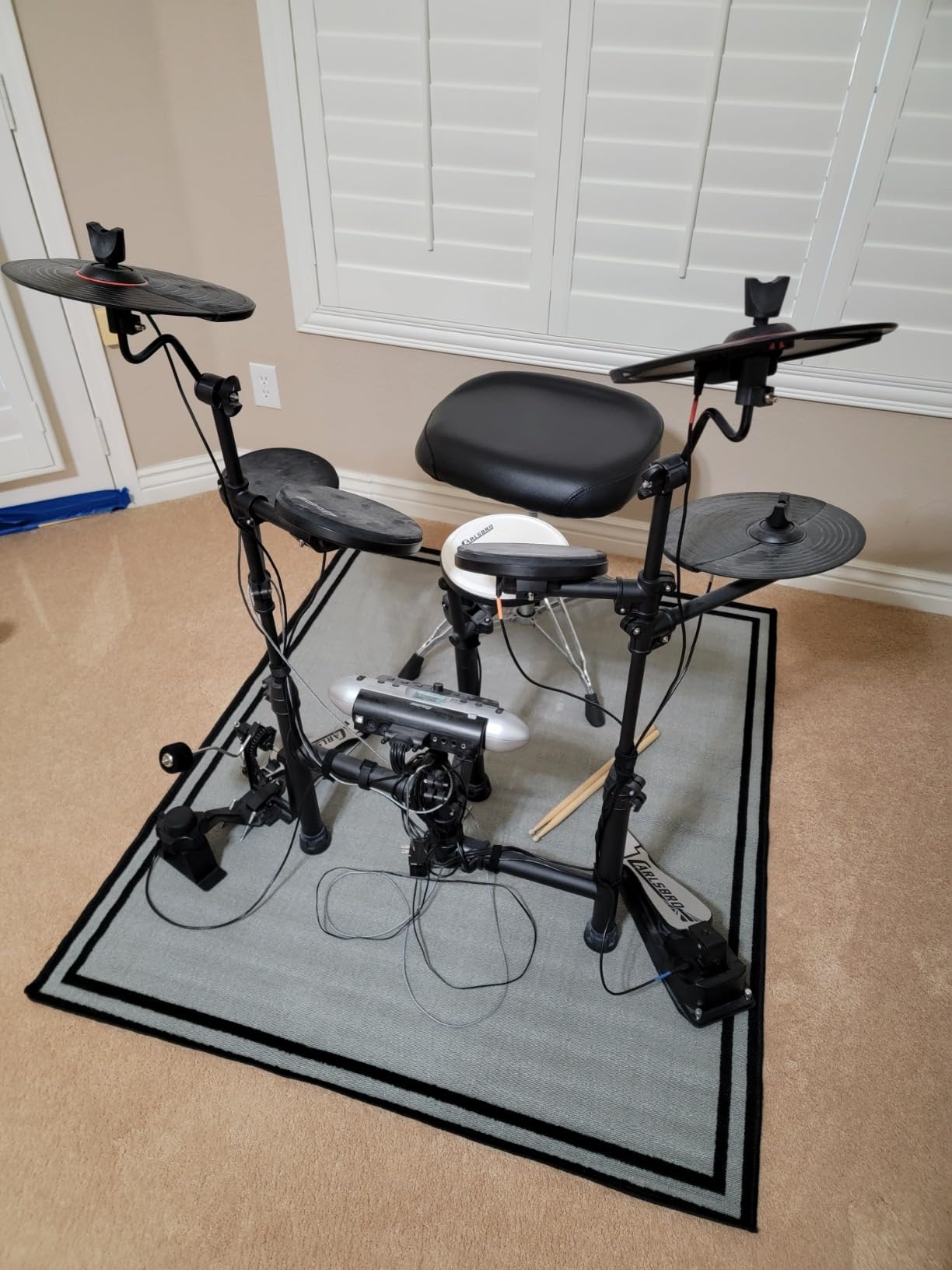 Drum Rug Mat with Non-Slip Grip Bottom, 4x6ft Drum Carpet Noise Reduction, Drum Floor Mat for Electric Drum and Jazz Drum Set Splash Stands, Gift for Drummer, Music Drum Accessories, 48x72in, Black customer photo 2