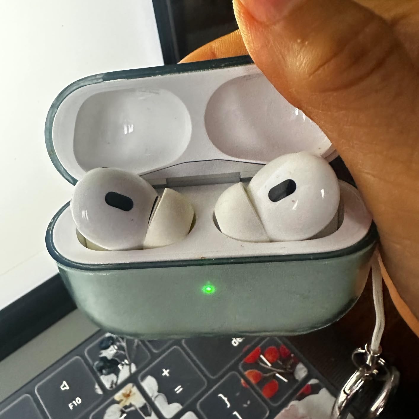 AirPods Pro 2 customer photo 2