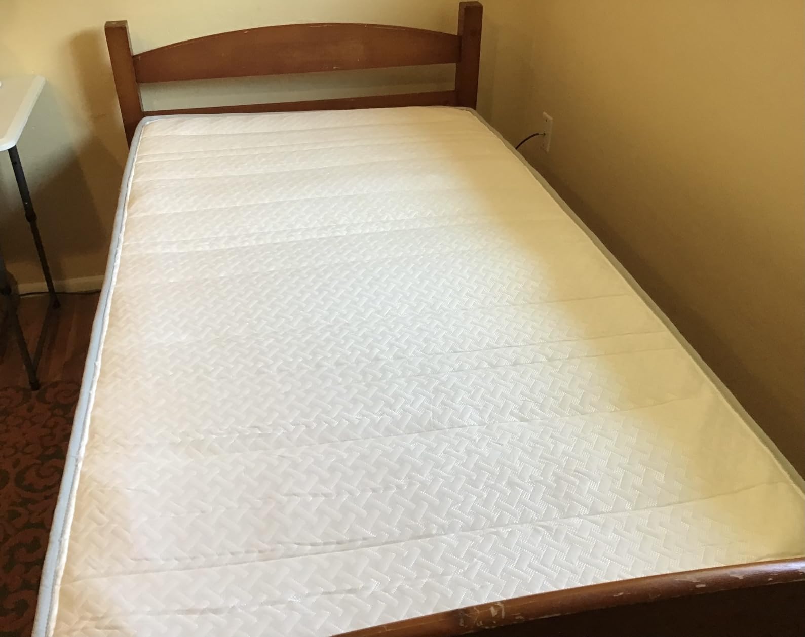 Zinus 8 Inch Short Queen Foam and Spring RV Mattress, Medium Feel customer photo 1