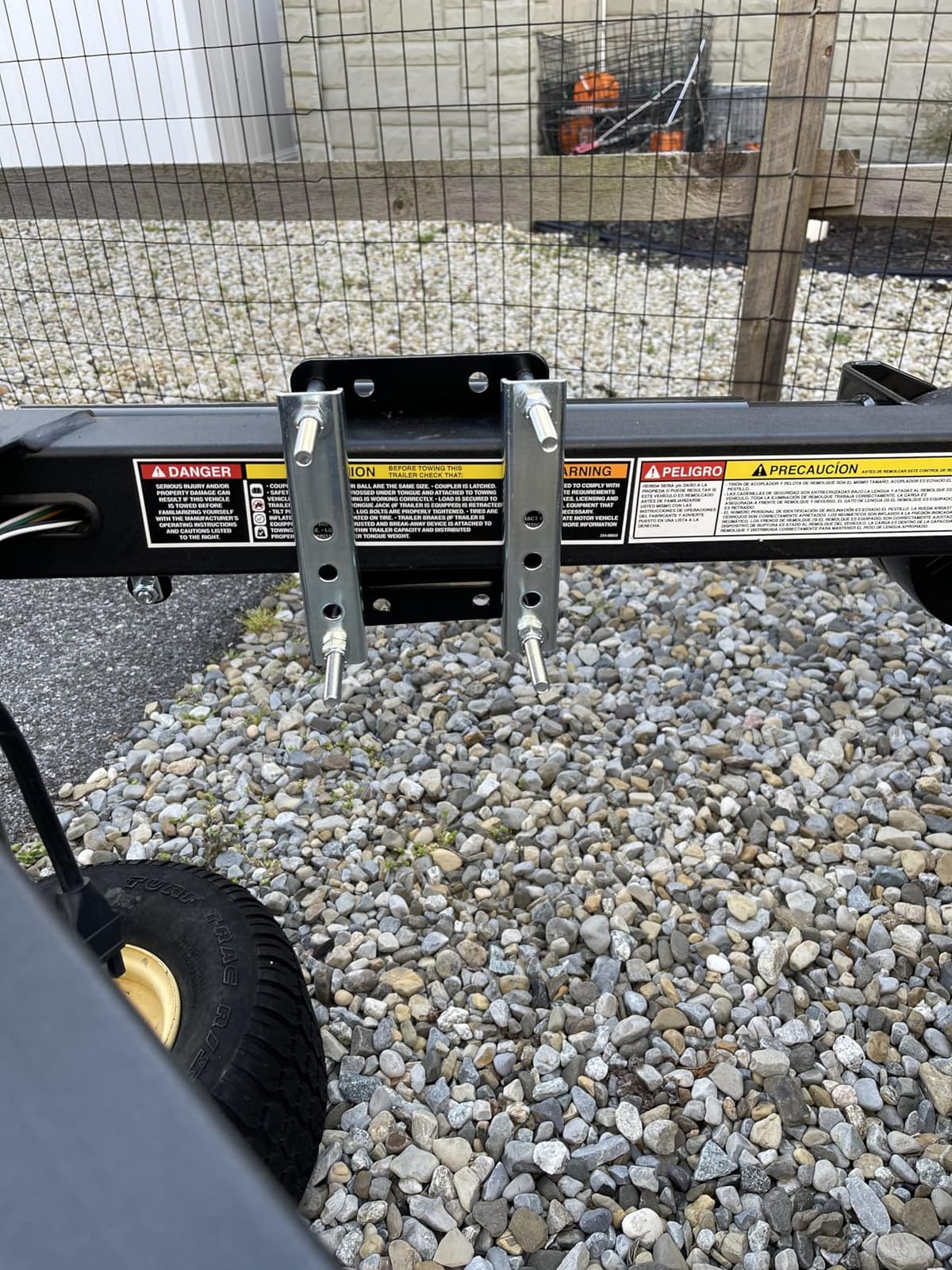 YOMILINK 2000 lbs Trailer Jack with Dual Wheel, Heavy Duty Swivel Boat Jack customer photo 1