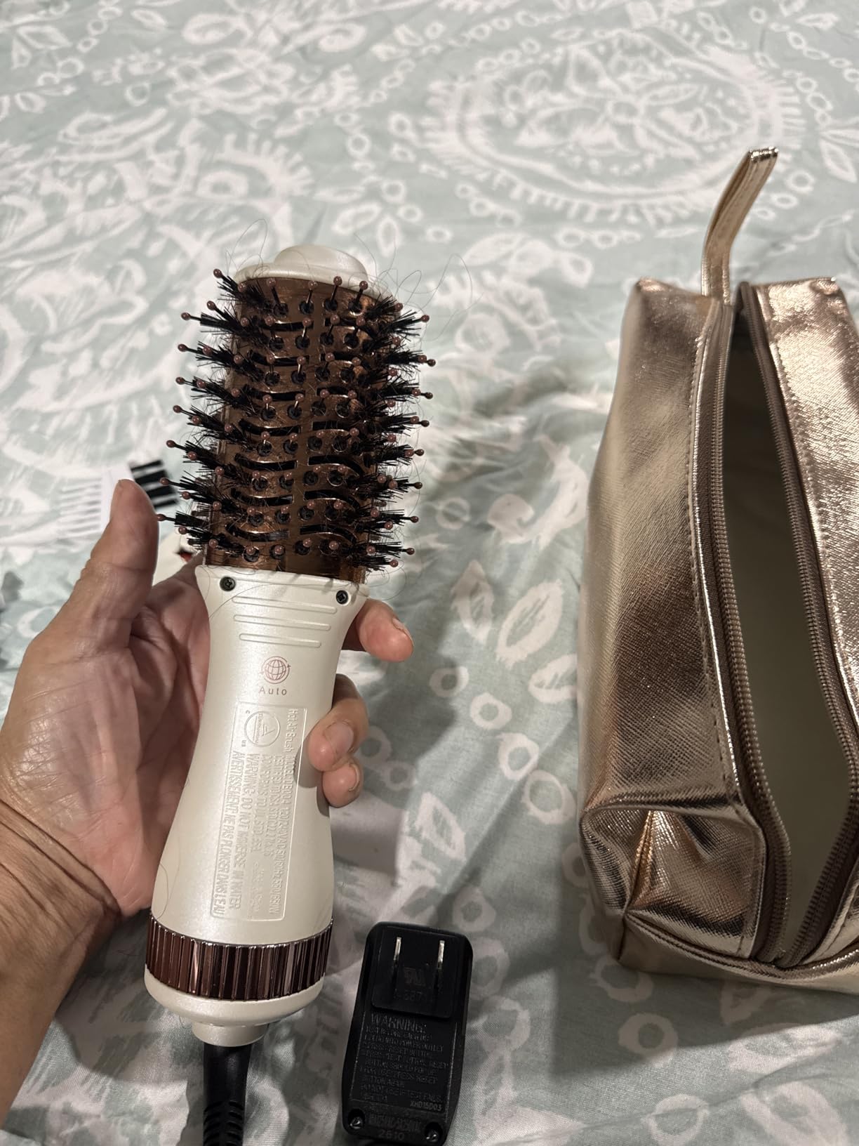 Dual Voltage Travel Blow Dryer Brush in one, Hair Trends Mini Hot Air Brush customer photo 2