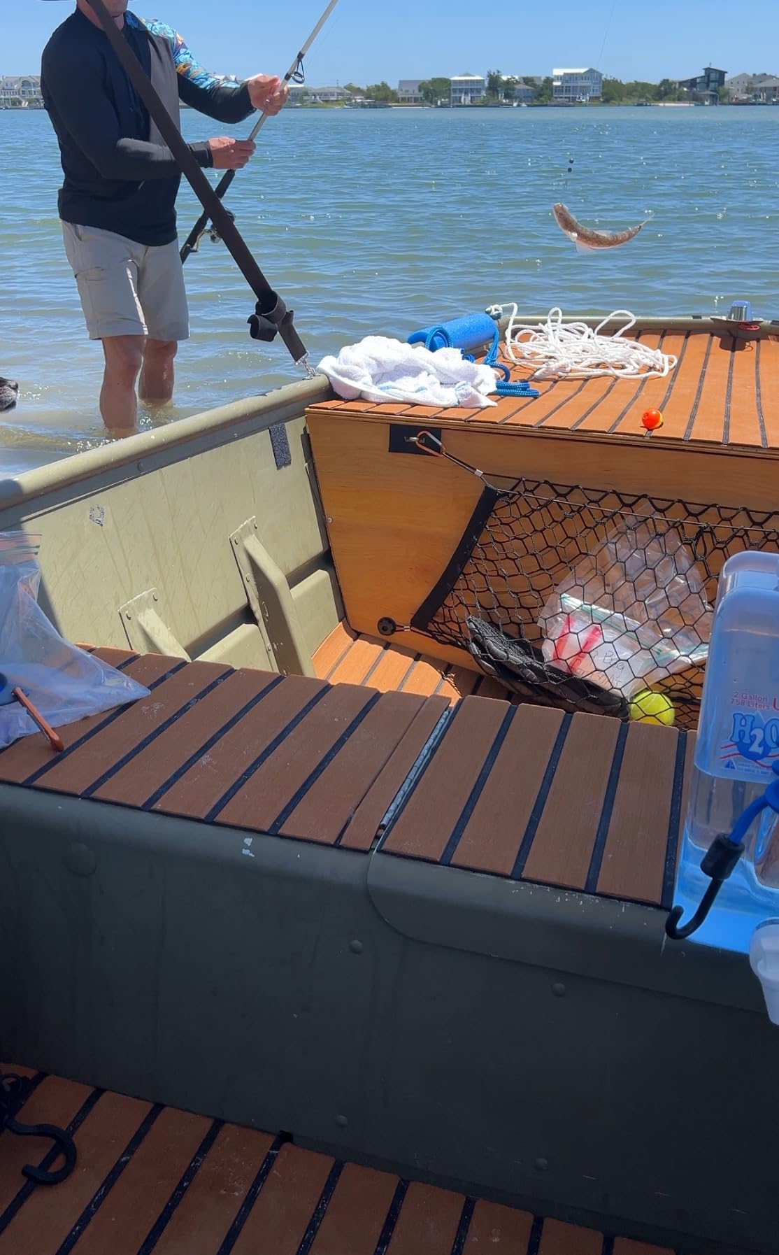 VEVOR Boat Flooring with 3M Adhesive, EVA Foam Boat Decking 94.5