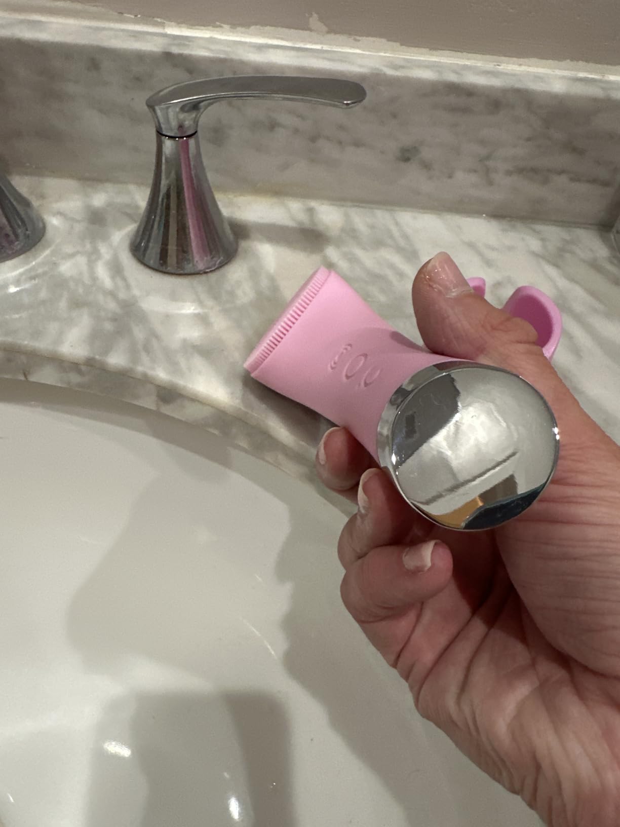 PRITECH Facial Cleansing Brush, Rechargeable Silicone Face Scrubber with Heat Massage End, Vibrating Exfoliator Scrubber for Deep Cleaning, Waterproof Face Brush for Women and Men (Pink) customer photo 1