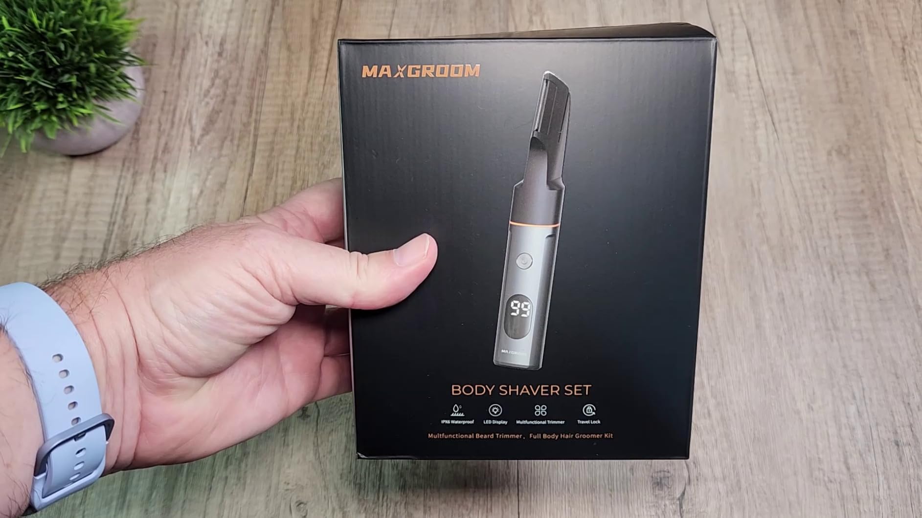 MAXGROOM Manscape Body Hair Trimmer for Men, Waterproof Pubic, Groin & Ball Shaver, No-Nick Mens Electric Grooming Kit with LED Display, USB Rechargeable, Adjustable Guide Comb customer photo 2