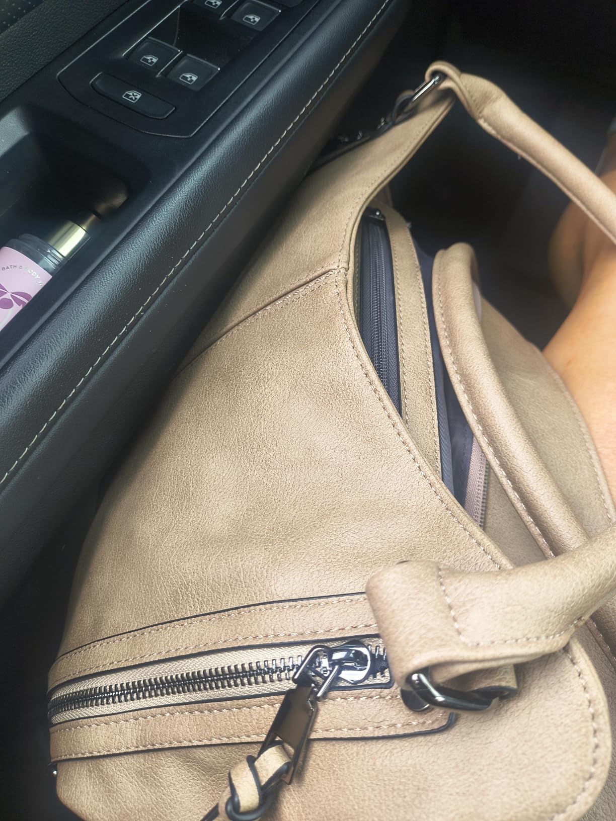 Realer Tote Hobo customer photo 2