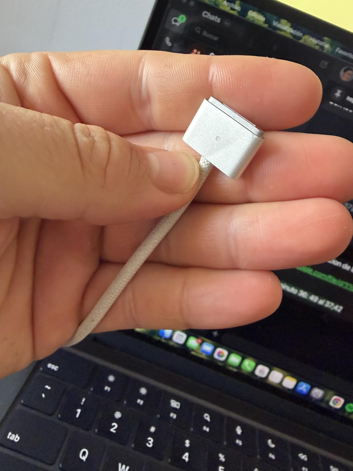 MacBook Air M3 Renewed customer photo 1