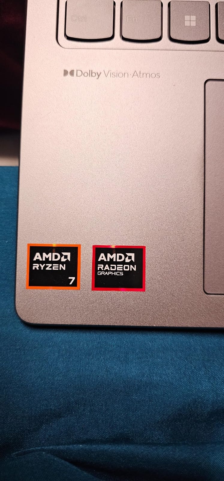 Yoga 7i 2-in-1 customer photo 2