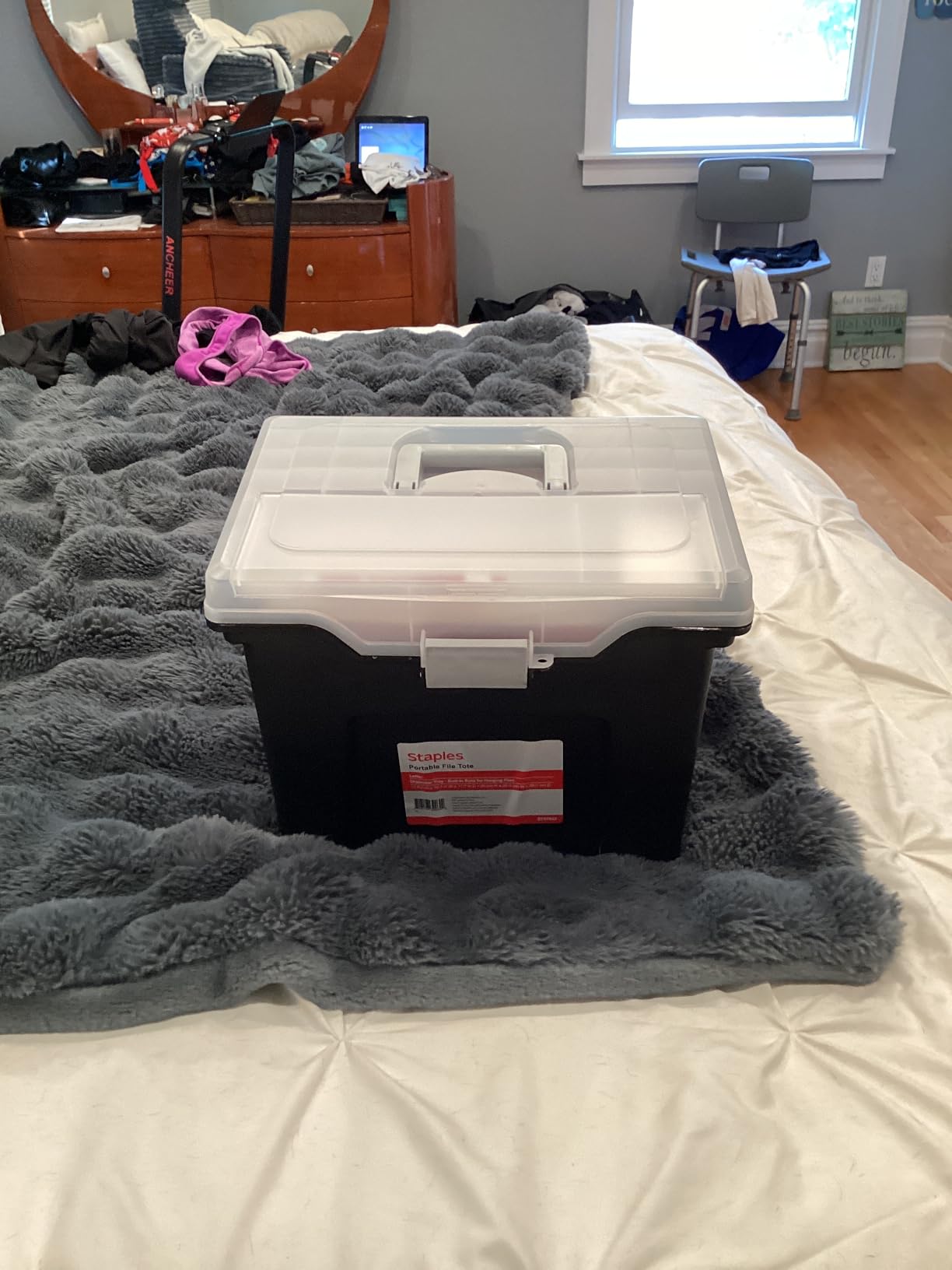 Staples Hanging File Folder Box, Storage Bin Organizer, Snap Lid, Clear customer photo 2