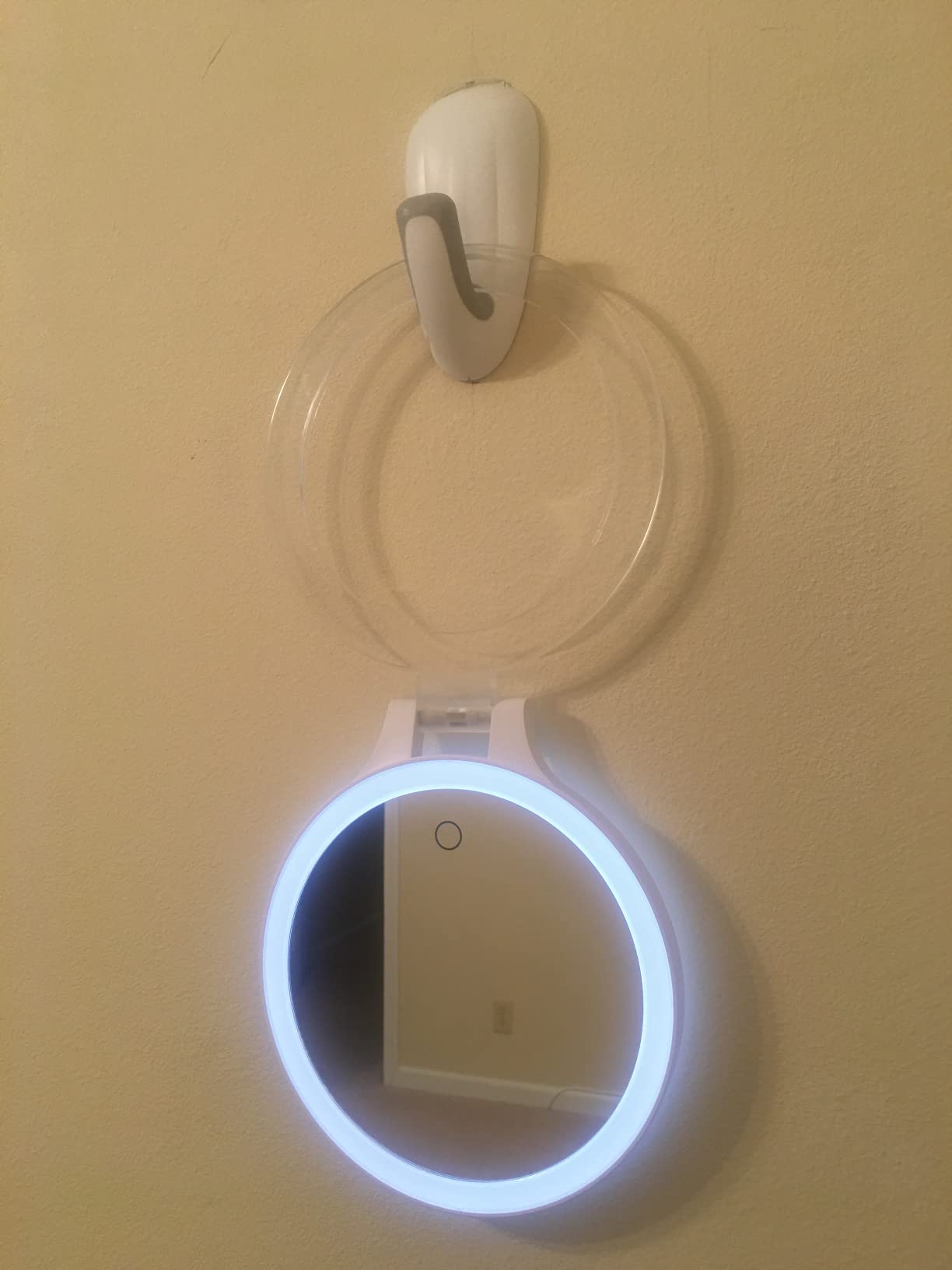 FASCINATE Travel 30X/1X Magnifying Mirror with Light Double Sided Mirror customer photo 2