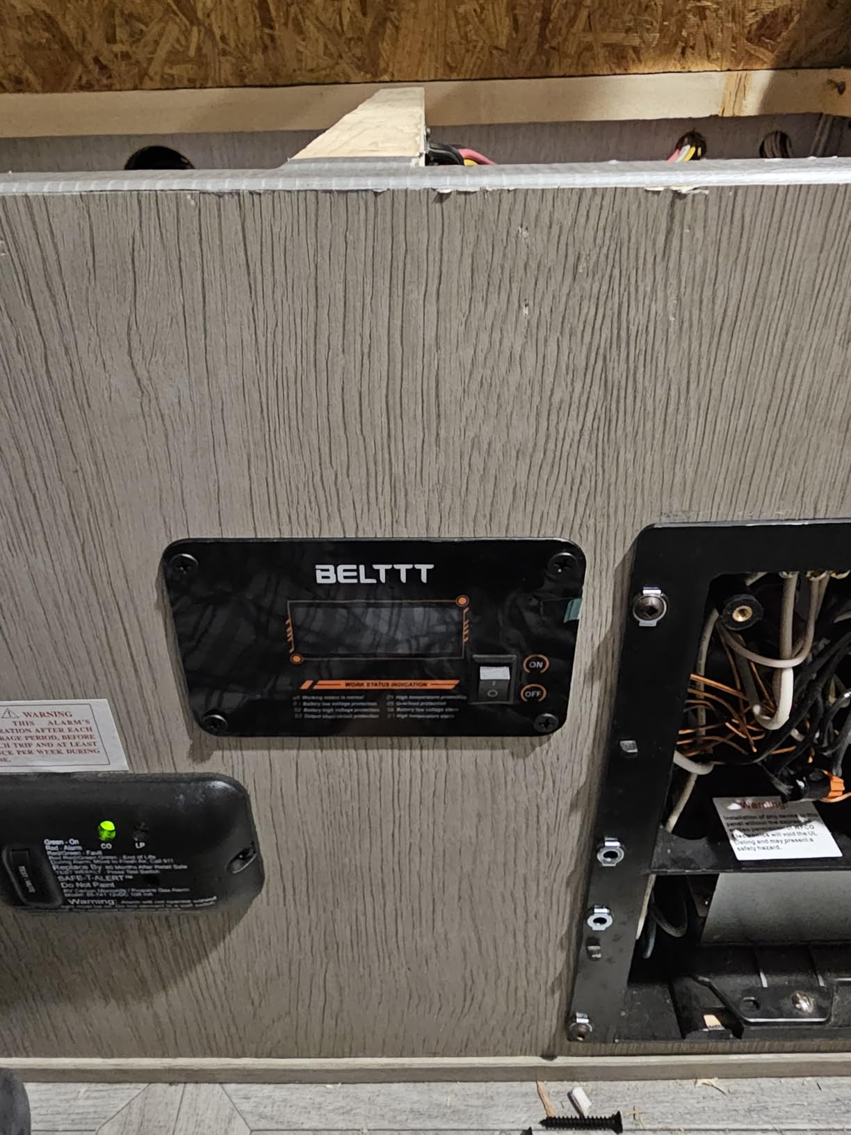 BELTTT 3000W Pure Sine Wave Inverter 12V DC to 120V AC, 6000W Peak customer photo 1