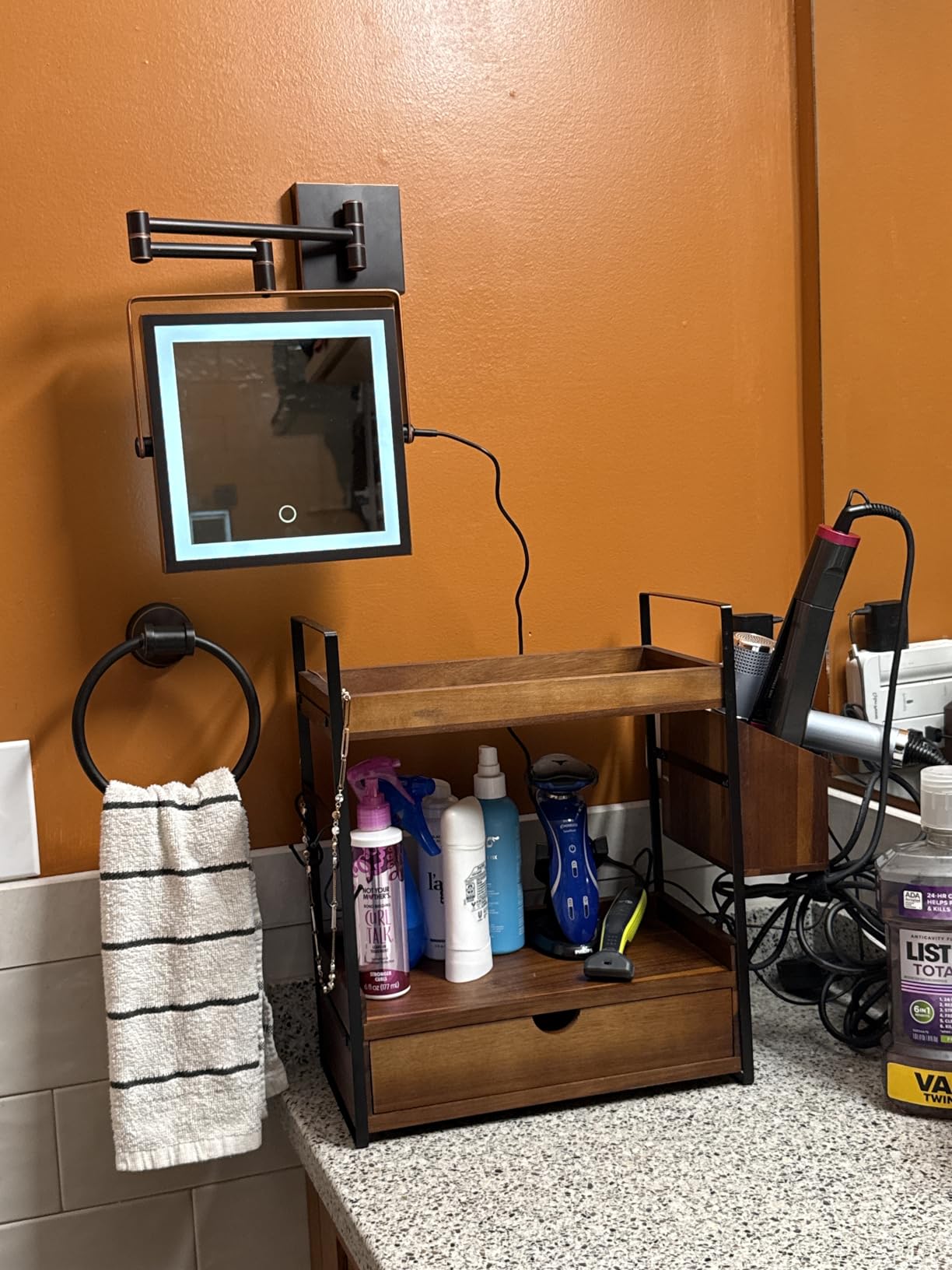 Ruacq Wall Mounted Makeup Mirror with Lights 1X/10X Dual Sided Matte Black customer photo 2