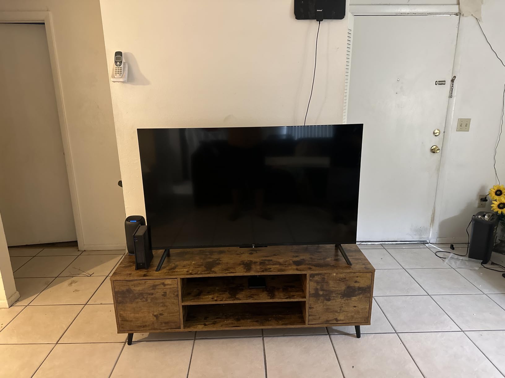 Ember 55-inch 4-Series customer photo 1