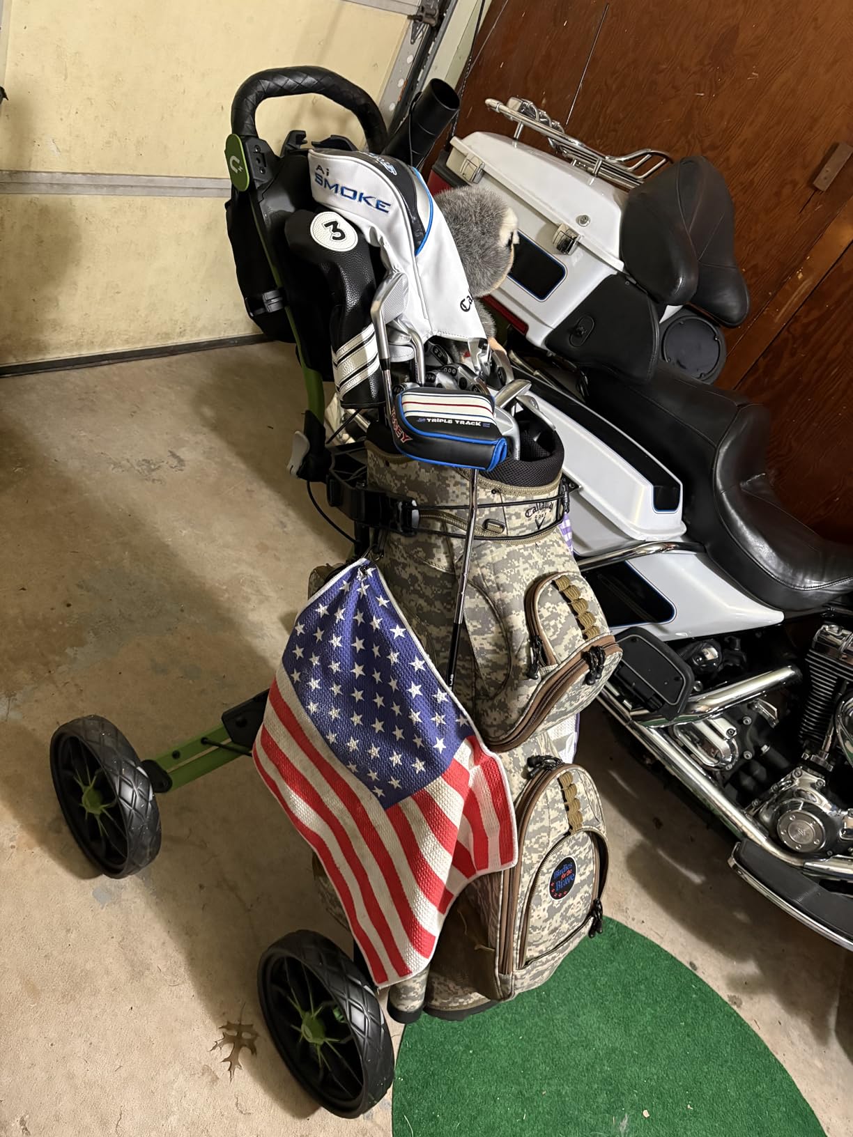 Bag Boy Quad Pro Push Cart, Green/Black customer photo 2