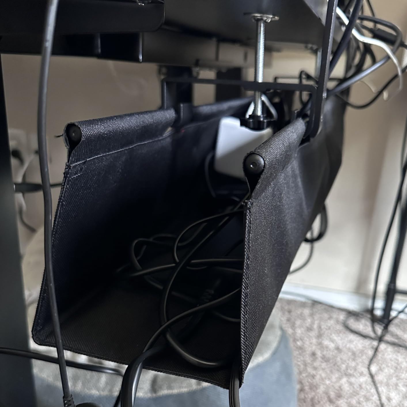 Univivi No Drill Under Desk Cable Management Tray, 36 inch Cable Management customer photo 2