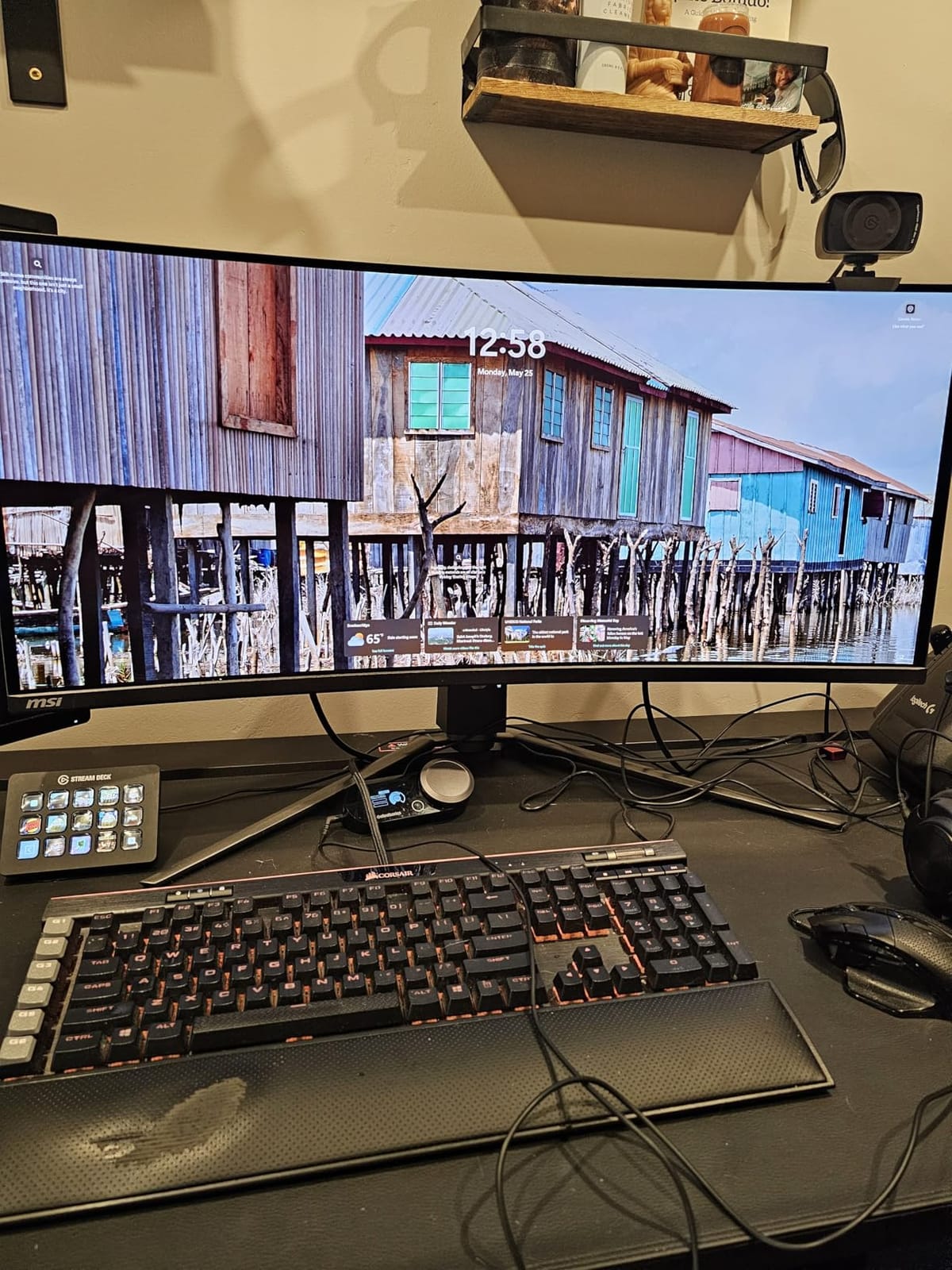 MSI MPG 321CURX customer photo 1