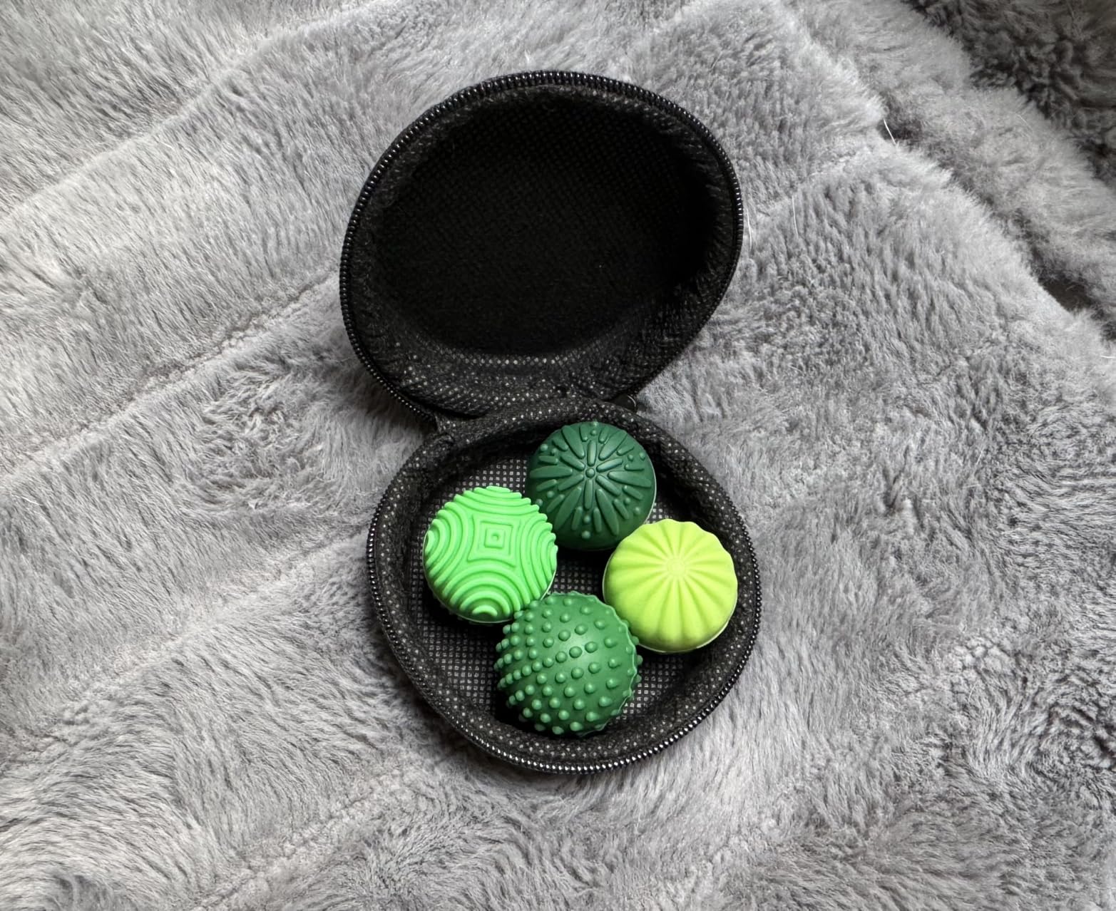 Silicone Magnetic Balls Fidget Toys for Adults & Teens,4PCS Stress Relief Sensory Toys for Autism ADHD Anxiety,Fun Textures Gadgets,Office Desk Toy,Stocking Stuffers for Women Men Teen Gift customer photo 2