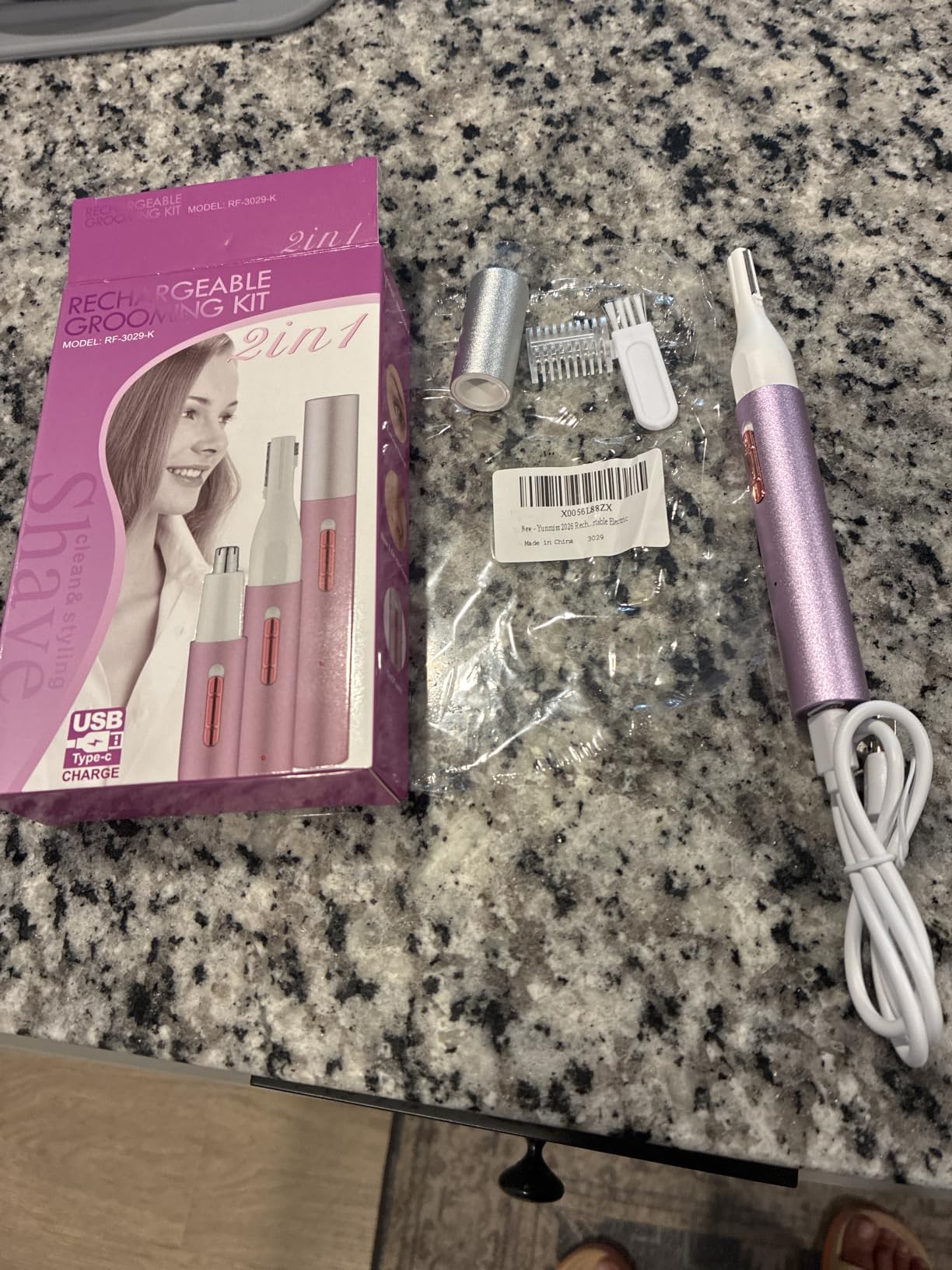 Yunmiss 2026 Rechargeable Nose and Ear Hair Trimmer for Women Men ,Painless Facial and Eyebrow Hair Remover, Dual-Edge Blades, IPX7 Waterproof, Compact and Portable Electric Clipper forTravel customer photo 2