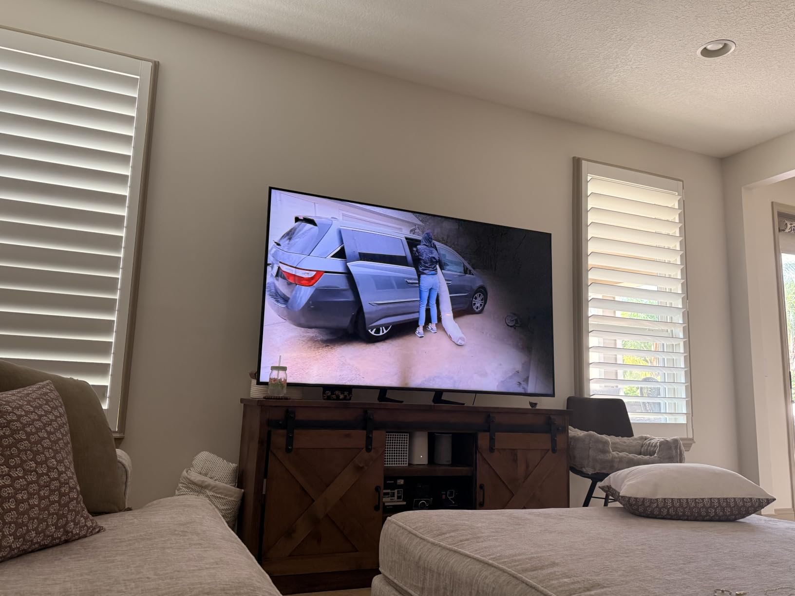 Samsung QN70F 75 customer photo 1
