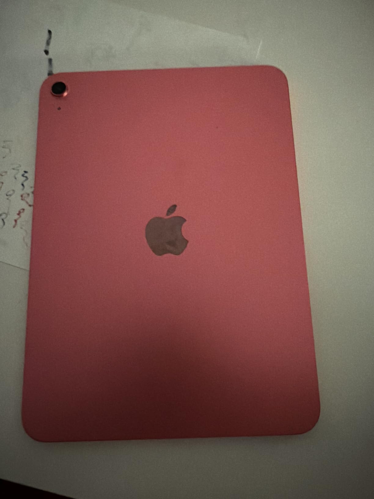 Apple iPad 11 A16 customer photo 1