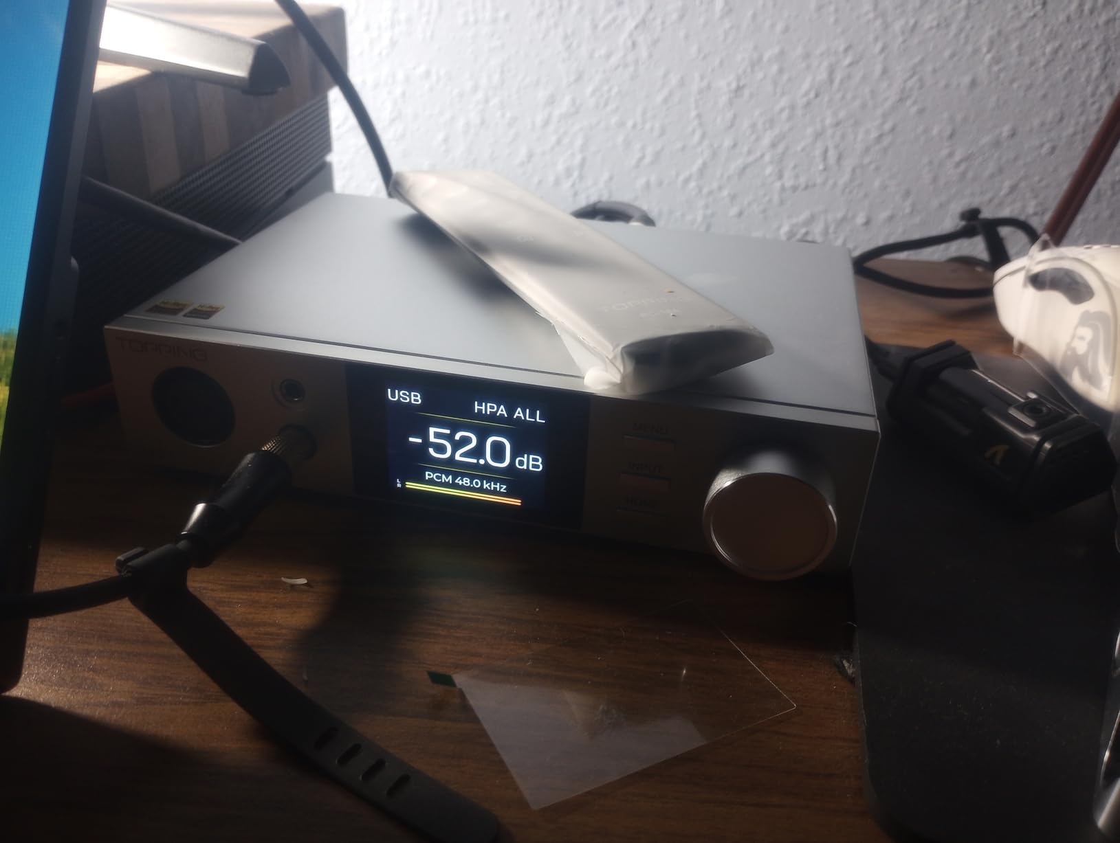 TOPPING DX5 II Hi-Res DAC & Headphone Amp Combo – Dual ES9039Q2M, X-Hybrid Amp, 10-Band PEQ, LDAC Bluetooth 5.1, 4.4mm Balanced & 6.35mm Headphone Output, Preamp Mode, 12V Trigger (Silver) customer photo 2