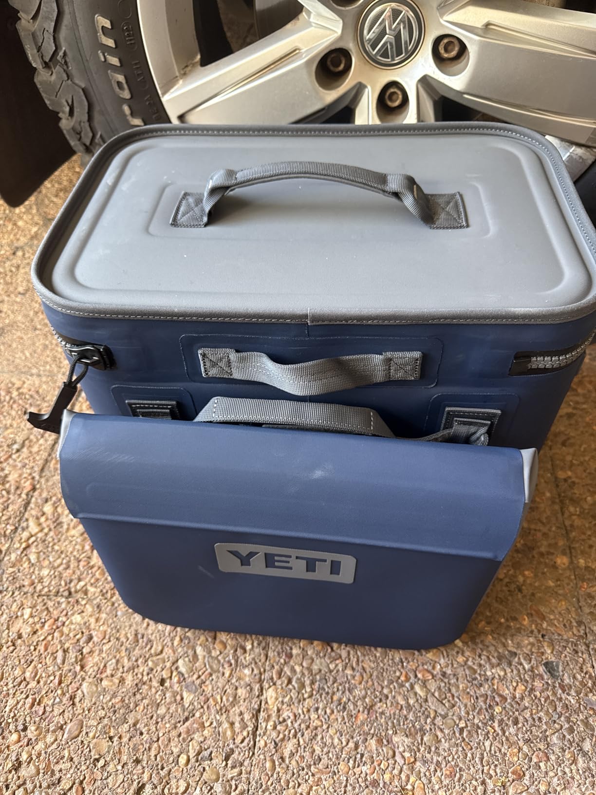 YETI Hopper Flip 18 Portable Soft Cooler customer photo 1