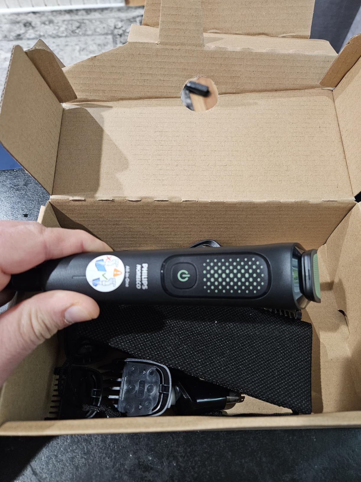 Philips Norelco All-in-One 3000 13-in-1 Trimmer, Face & Hair, Comfort Tips customer photo 1