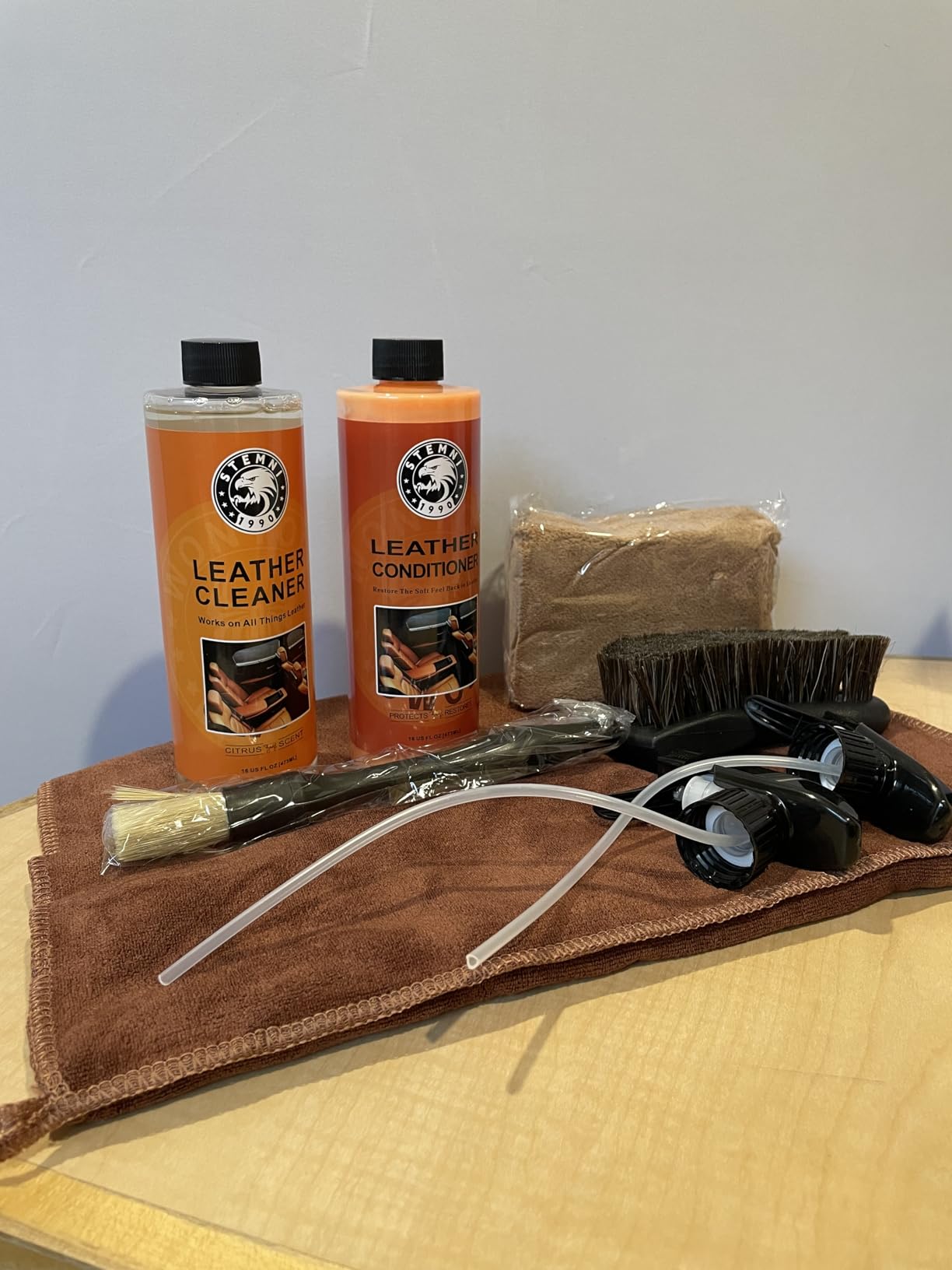 Car Leather Cleaner and Conditioner Kit, Leather Care Cleaning Kit with Horse Hair Cleaning Brush - Safe for Car Interiors, Furniture, Boots, Bags & Apparel - Deep Cleaning, Non-Greasy Restorer customer photo 1