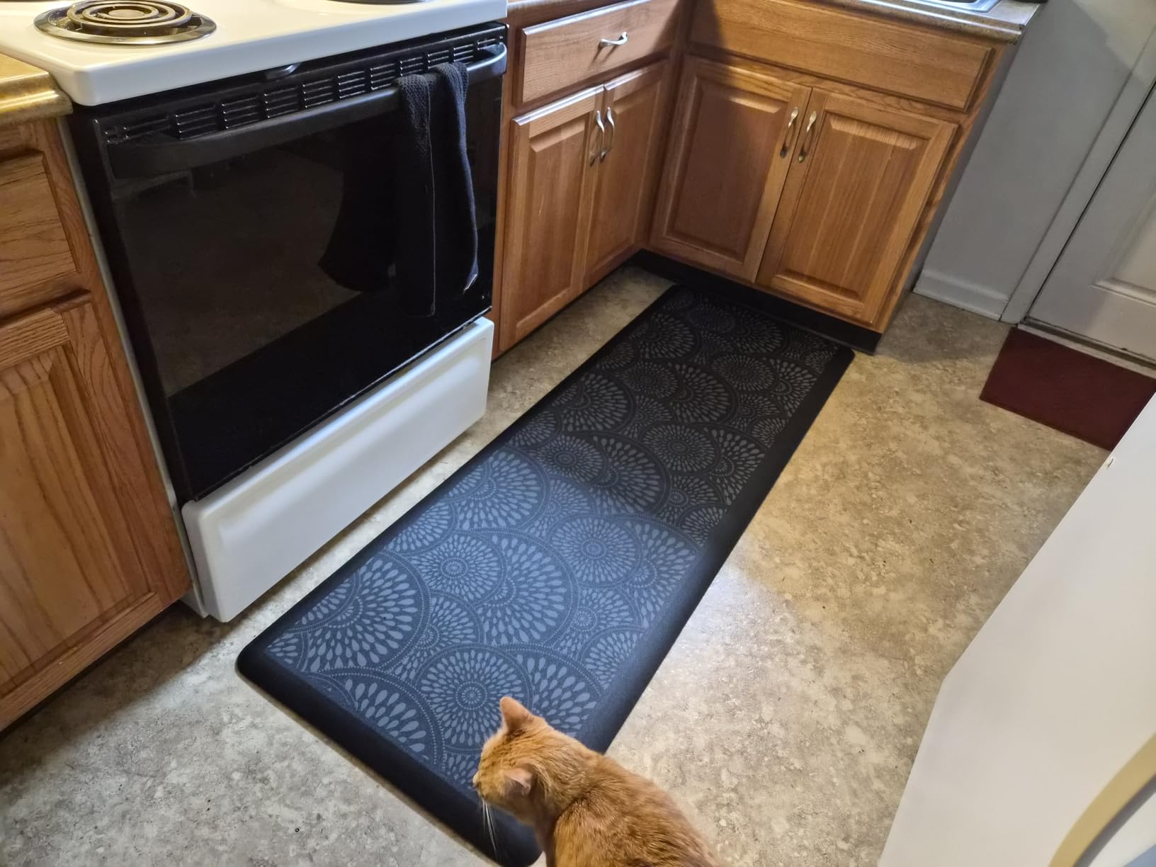 Mattitude 4/5 Inch Kitchen Mat, Waterproof Non-Slip Standing Mats and Rugs customer photo 1