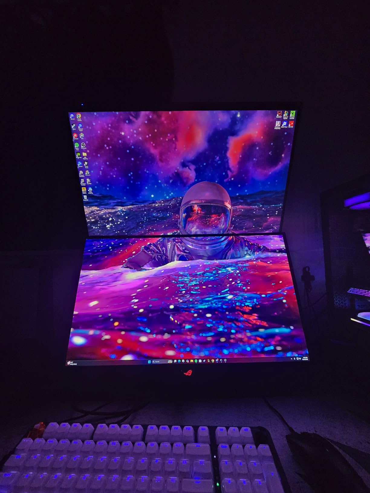 ASUS ROG XG27AQDMGR customer photo 1