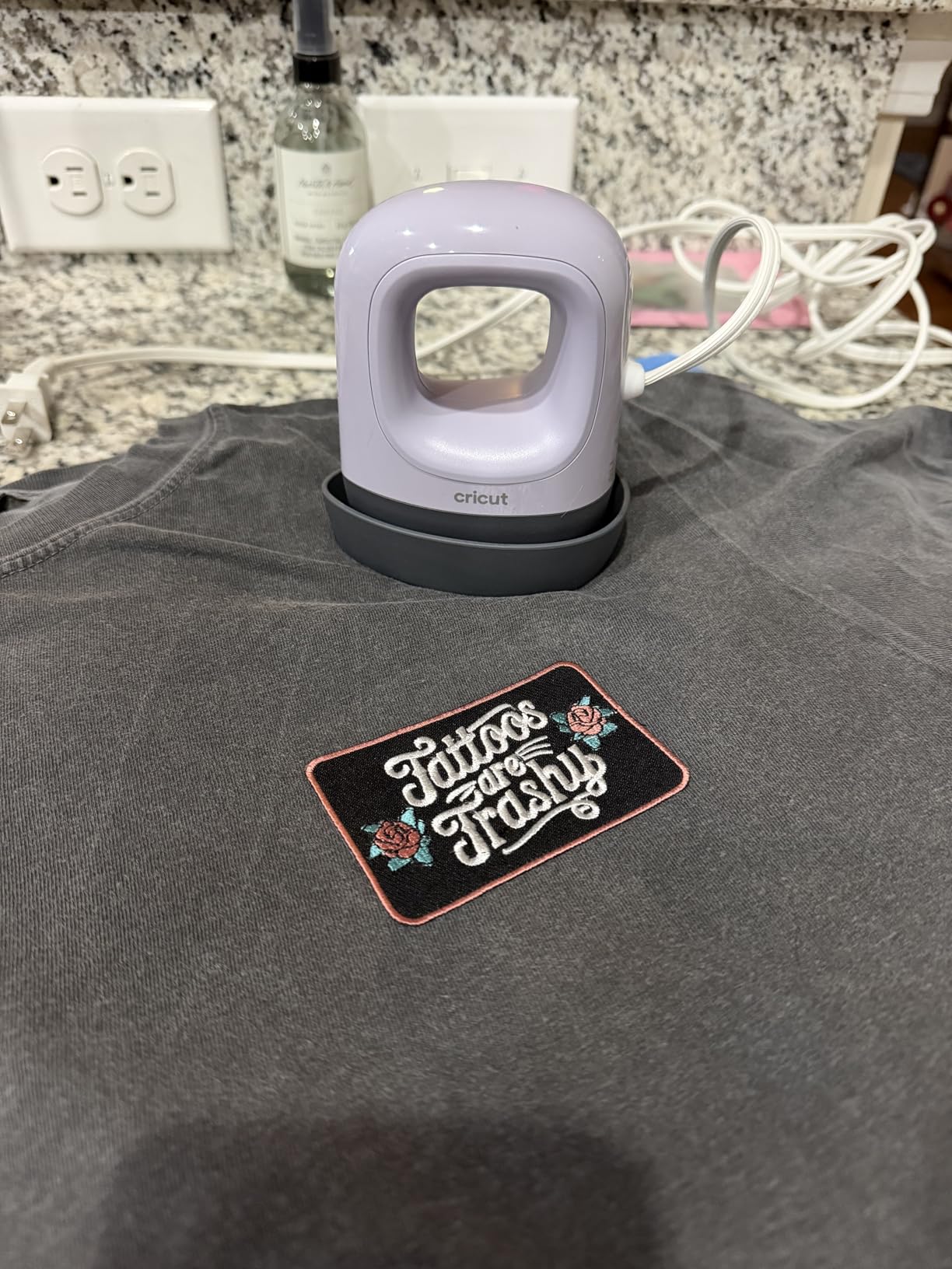 Cricut EasyPress Mini LT customer photo 2
