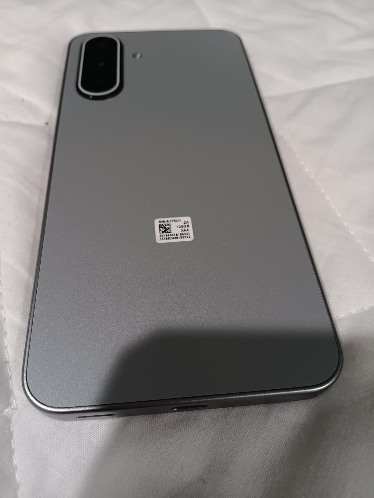 Samsung Galaxy A17 5G Smart Phone 128GB, US 1 Yr Manufacturer Warranty Blue customer photo 2
