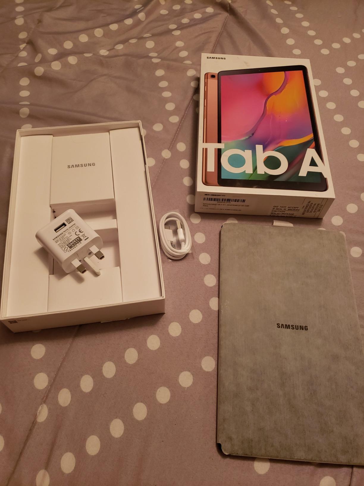 Samsung Galaxy Tab S10 FE customer photo 1