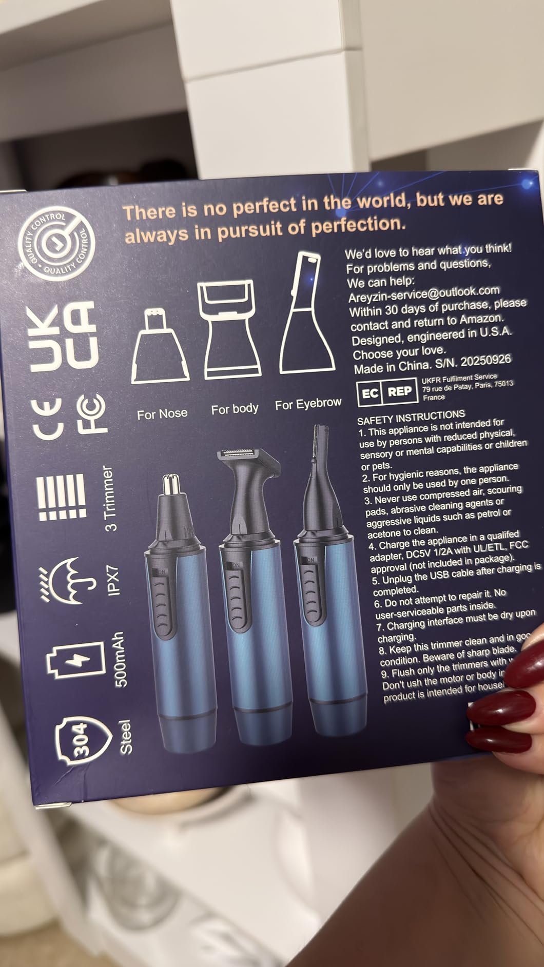 Nose Hair Trimmer for Men,Rechargeable 3-in-1 Professional Painless Eyebrow & Facial Hair Trimmer for Men Women,Multifunctional Trimmer with IPX7 Waterproof,Powerful Motor and Dual-Edge Blades customer photo 2