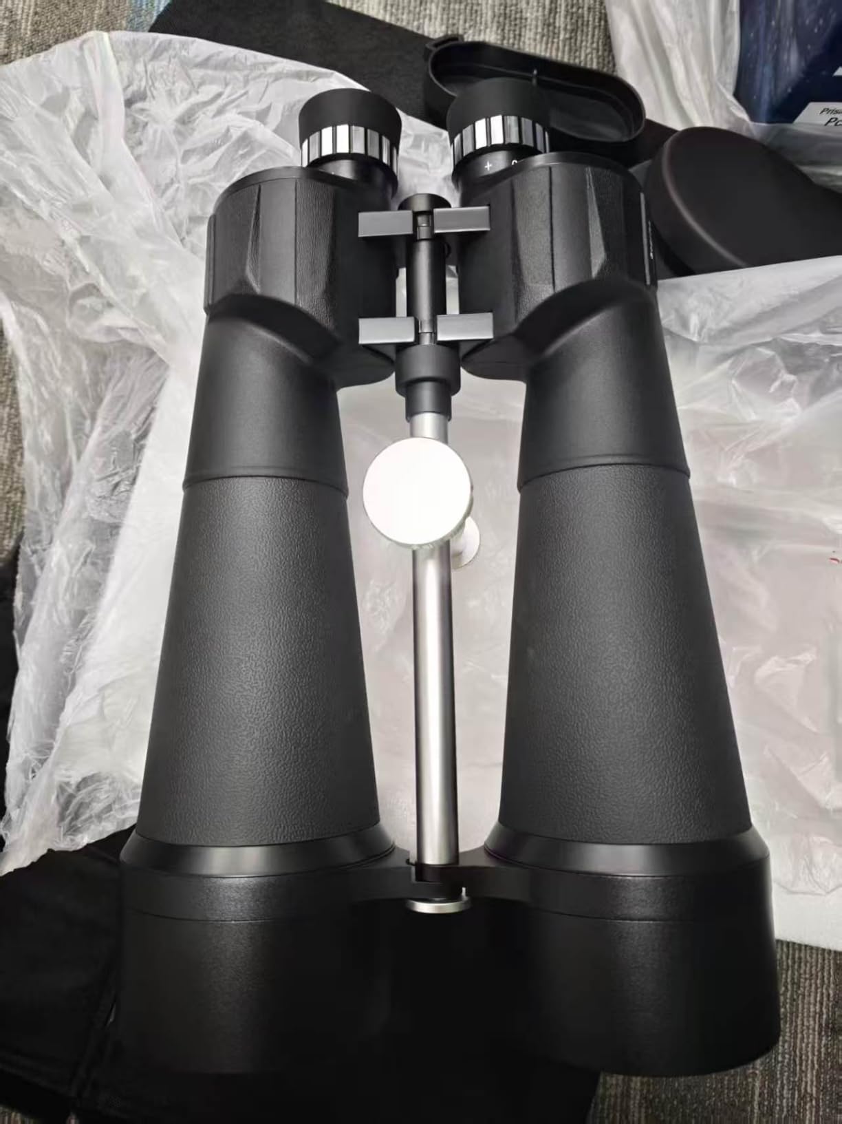 Sogries 25x100 Astronomy Binoculars for Stargazing High Powered Long Range customer photo 1