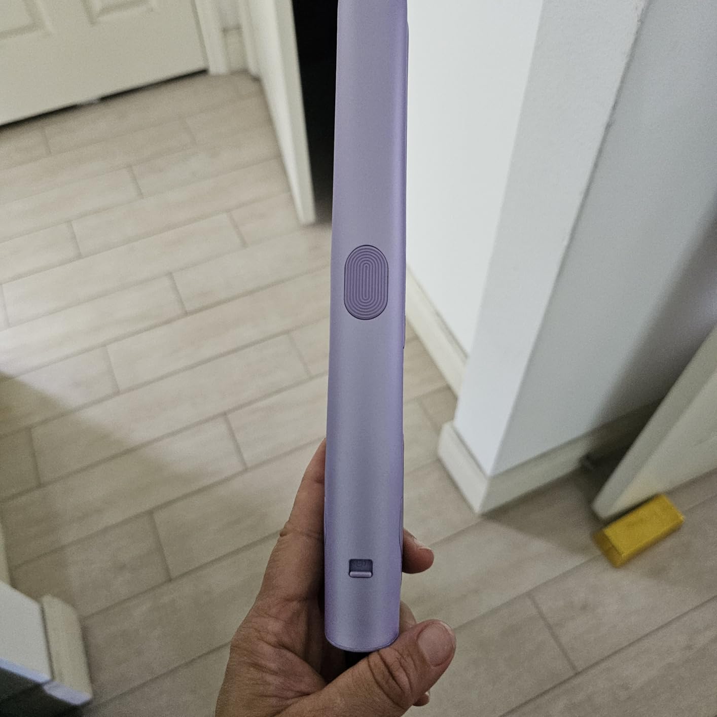 ANNLARY Hair Straightener, 1.75 Inch Flat Iron with Infrared and Ionic Technology, Titanium Plate with Ceramic Coating Dual Voltage Straightener with Heat-Resistant Silicone for All Hair Types customer photo 1
