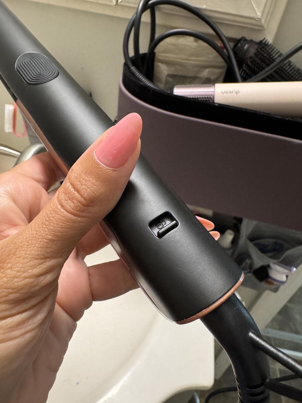ANNLARY Hair Straightener, 1.75 Inch Flat Iron with Infrared and Ionic Technology, Titanium Plate with Ceramic Coating Dual Voltage Straightener with Heat-Resistant Silicone for All Hair Types customer photo 2